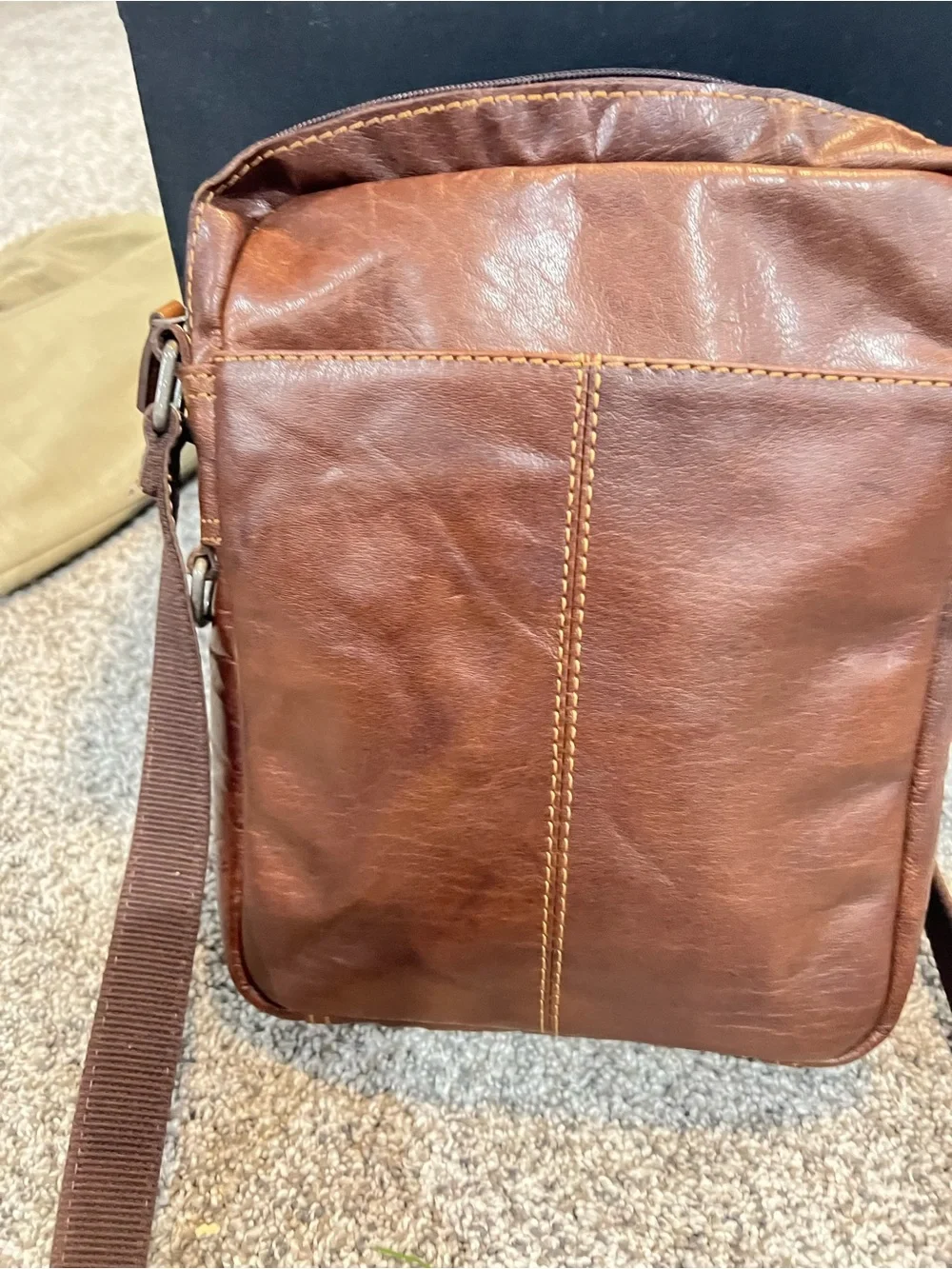 JACK GEORGES FINE LEATHER GOODS VOYAGER SLIM ZIPRED CROSSBODY AUTHENTIC